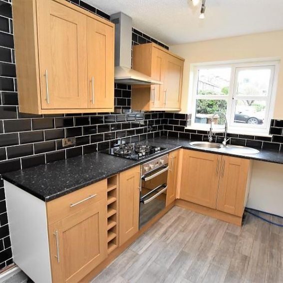 1 Bedroom Apartment To Let - Photo 1