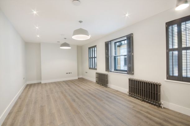 1 Bedroom Flat, Rupert Court, London, Greater London, W1D - Photo 1