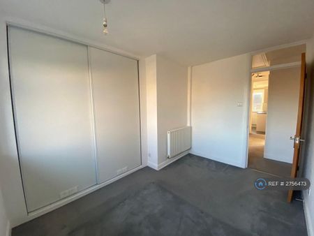 2 bedroom maisonette to rent - Photo 4