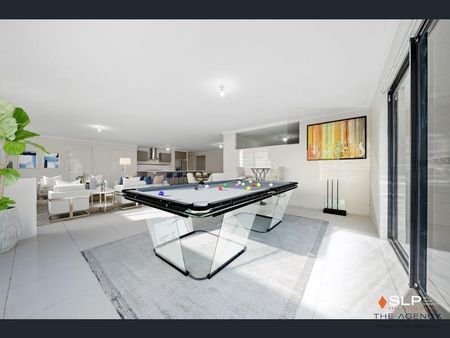 Size Does Matter! - Photo 2