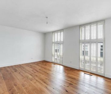 4 bedroom terraced house to rent - Photo 2