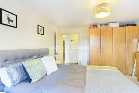 2 bedroom apartment to rent - Photo 4