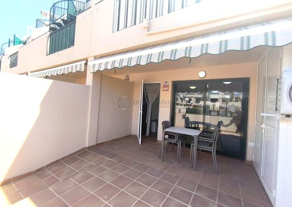 Se alquila en Costa del Silencio apartamento de 1 dormitorio