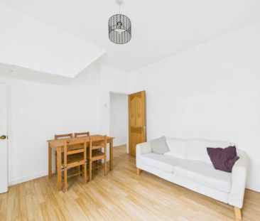 80 Dundela Avenue - Photo 1