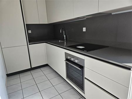 Porza, 3.5 locali con balcone - Photo 3