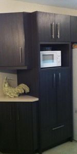 Grand 5 ½ rénové, lumineux et paisible. - Photo 3