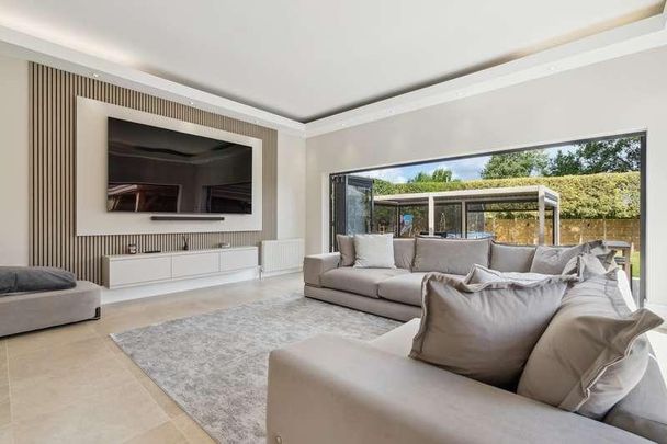 The Baulk, Biggleswade, SG18 - Photo 1