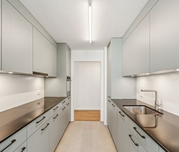 Frisch sanierte 4.5-Zimmerwohnung an bester Lage in Pratteln - Photo 2