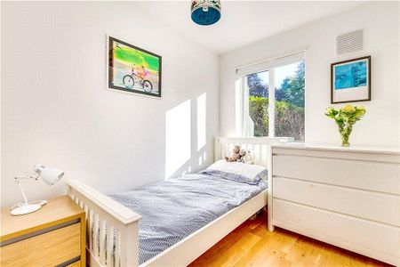 3 bedroom apartment to rent - Photo 4