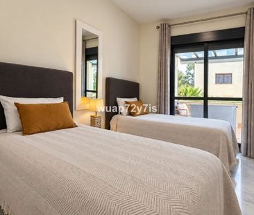 2 Bedroom Apartment For Rent in Estepona, Málaga - Foto 6
