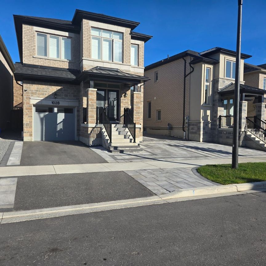 For Lease - 1028 Pelican Trail Unit# Lower, Pickering, Ontario - Photo 1