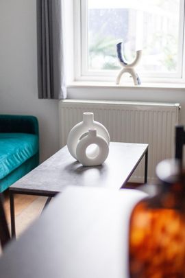 4 bedroom flat to rent - Photo 1