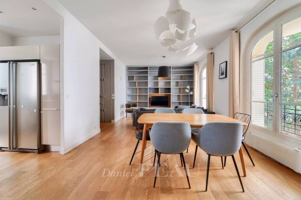 Location appartement, Paris 7ème (75007), 4 pièces, 90.57 m², ref 86476996 - Photo 1