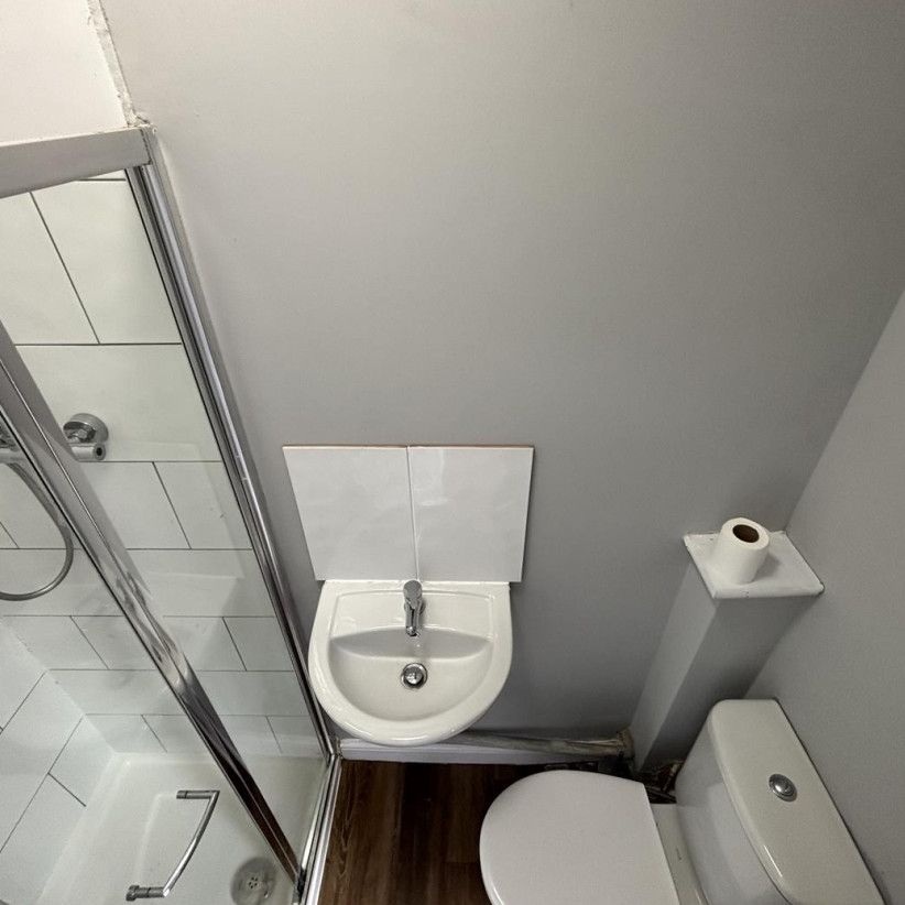 2 bedroom house - end terrace to rent - Photo 1