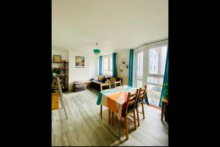 3 Bed Flat, Wearmouth House, E3 - Photo 2