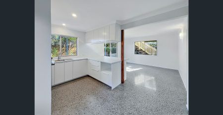 Renovated unit near Tallebudgera Creek - Photo 5