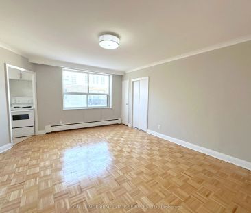 276 St Clair Avenue W #402 - Photo 4