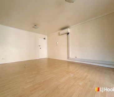 Updated Unit In Perfect Location!!! - Photo 5