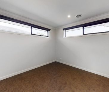 28 Thornton St, Bentleigh East VIC 3165 - Townhouse For Rent | Domain - Photo 5