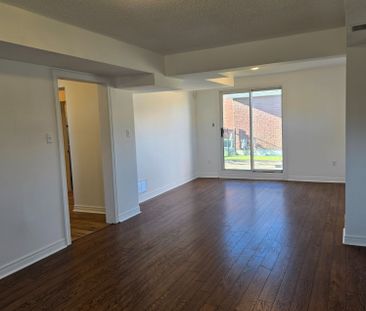 For Lease - 17 Iveagh Drive, Georgina, Ontario - Photo 1