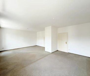 CHARMANTE 2-ZIMMERWOHNUNG IN DER STADTMITTE ZU MIETEN! - Foto 1