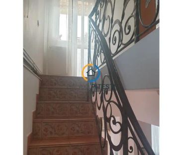 Vila egantă de inchiriat în Centru ideală pentru cabinete, birouri și activități comerciale - Fotografie 1