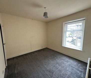 Chapel Street, Colne - Photo 4