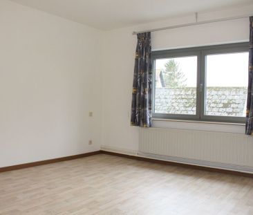 Instapklare woning met 3 slaapkamers en tuin vlakbij centrum Zottegem - Photo 6