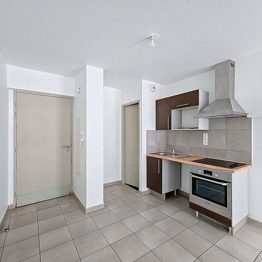 Location Appartement 1 pièce 37m² - Photo 1