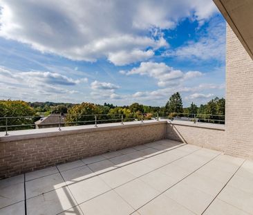 Penthouse te huur in Ukkel voor € 3.100 met 3 slaapkamers - foto 2