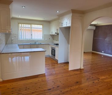 11 Beltana Avenue, Bonnyrigg NSW 2177 - House For Rent | Domain - Photo 4