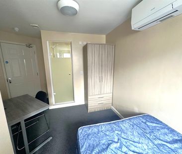 Charles Street, Stokes Croft, Bristol - Photo 6