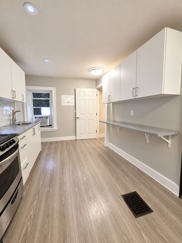 For Lease - 72 Victoria Avenue Unit# 301, Hamilton, Ontario - Photo 2