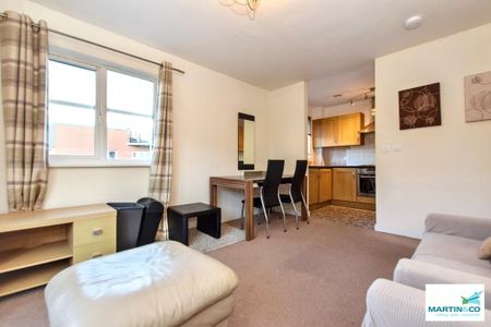 2 bedroom apartment to rent - Photo 2