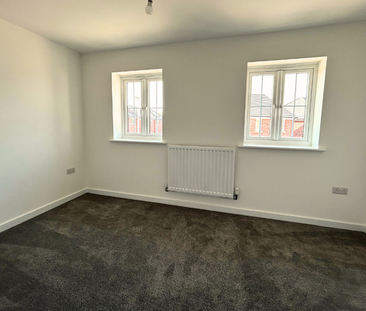 2 bedroom semi-detached house to rent - Photo 6