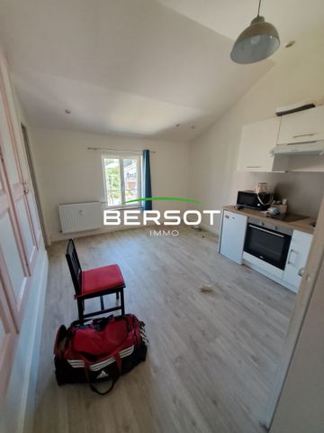 Location Besançon, Appartement T1 avec chambre séparée - Photo 3