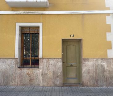 Planta baja de alquiler en Calle Venturo, 2, El Raval - Portes Enca... - Photo 2
