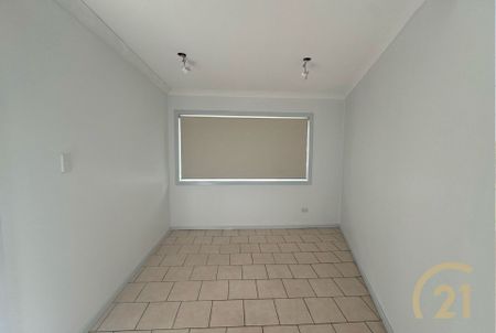 One Bedroom Granny Flat, in a Prime Location! - Photo 4