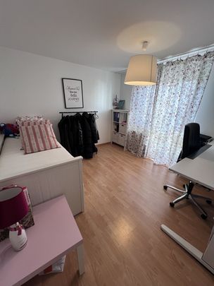 4.5-ROOM APARTMENT IN DIETLIKON (ZH), FURNISHED, TEMPORARY - Photo 1