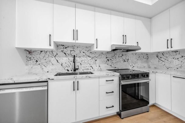 For Lease - 1115 Islington Avenue Unit# C, Toronto, Ontario - Photo 1