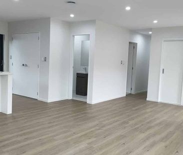 4 bedroom new built in Manukau - Photo 4