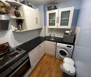 Linden Grove, Gosport - Photo 5