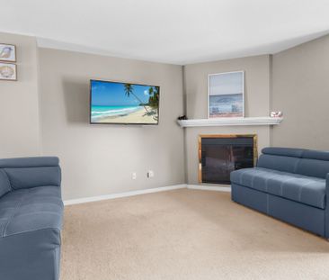 For Lease - 258 Meadowbreeze Drive, Kanata, Ontario - Photo 2