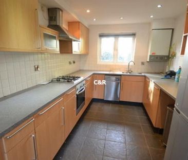 4 bedroom townhouse to rent - Photo 6