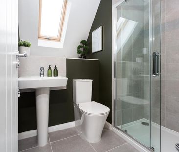 3 bedroom semi-detached house to rent - Photo 4