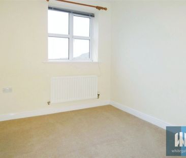 Croft Court, Mount Lane, Rastrick, Brighouse, HD6 - Photo 2