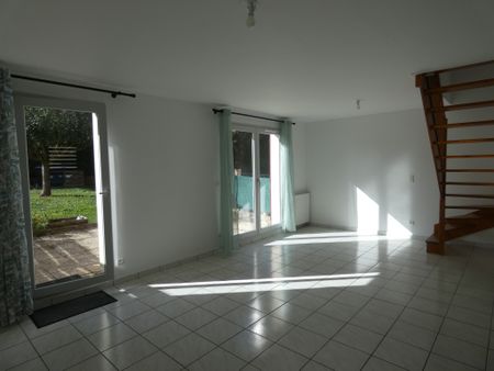 Location Maison 4 pièces 86m² BEAUNE 21200 - Photo 2