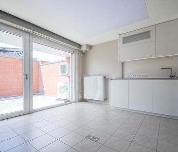 Goed gelegen appartement in centrum Sint-Eloois-Winkel - Foto 3