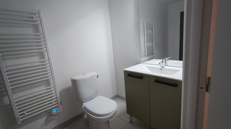 Location Appartement 1 pièce 27m² ROUBAIX 59100 - Photo 3