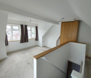 2 bedroom semi-detached house to rent - Photo 5